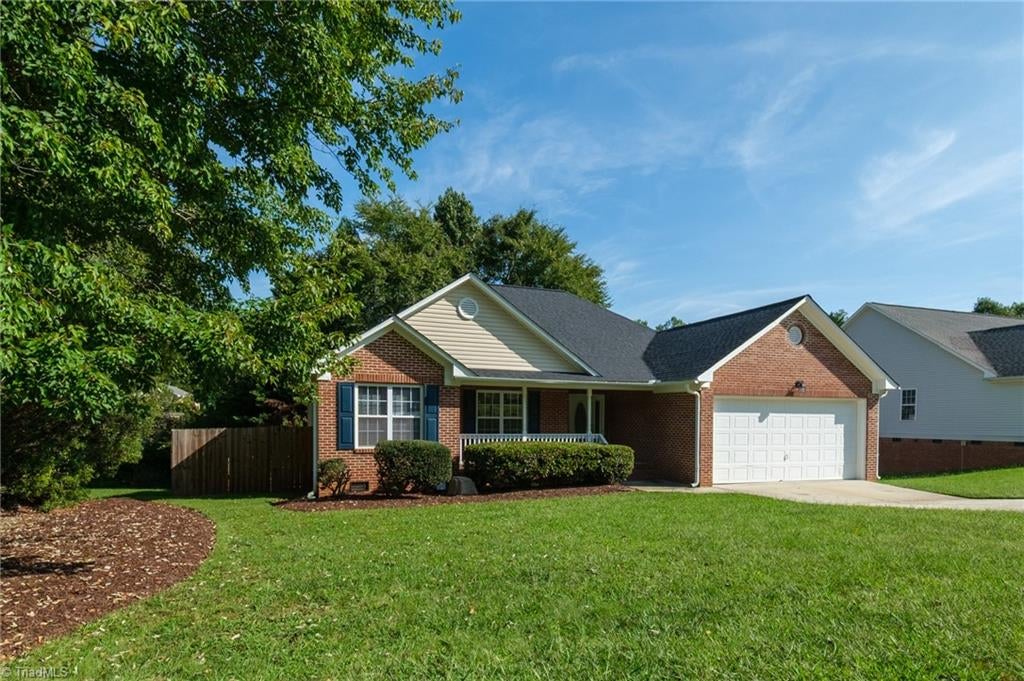 Photo of 2103 Forest Edge Drive, Greensboro, NC 27406 (MLS # 1235887)