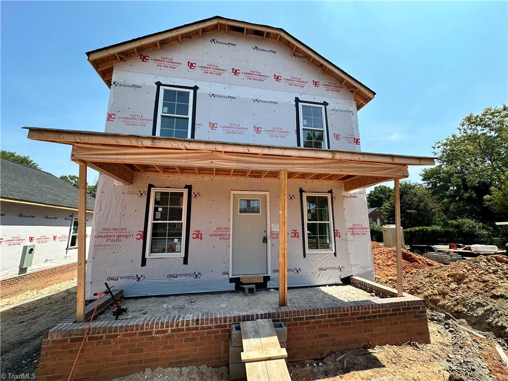 View Winston-Salem, NC 27107 house