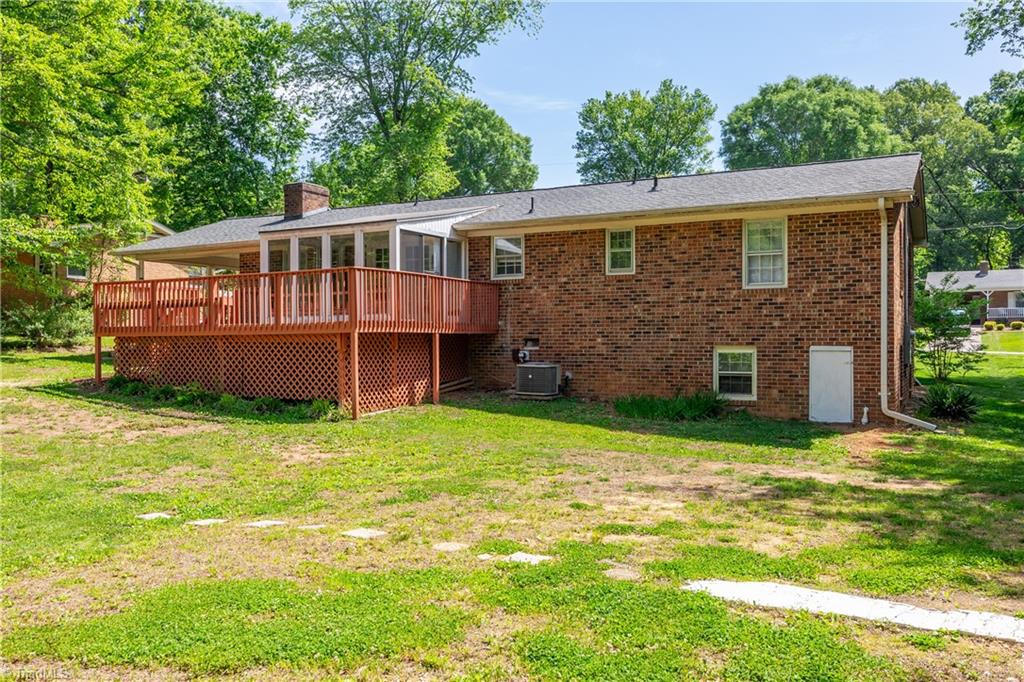 905 Hampton Street, Eden, North Carolina image 30