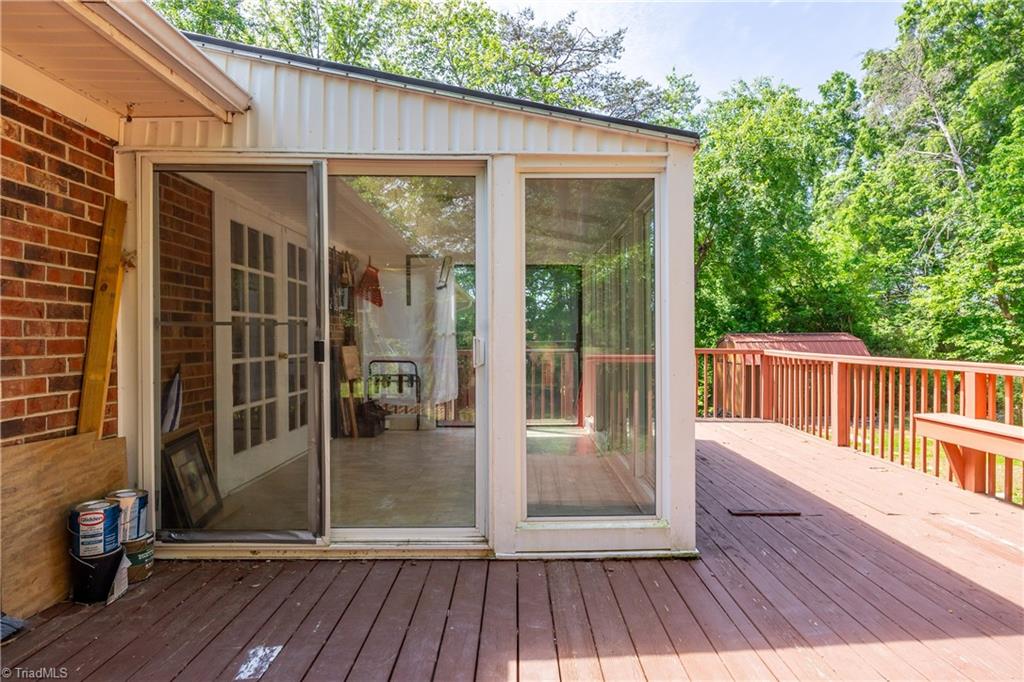 905 Hampton Street, Eden, North Carolina image 16