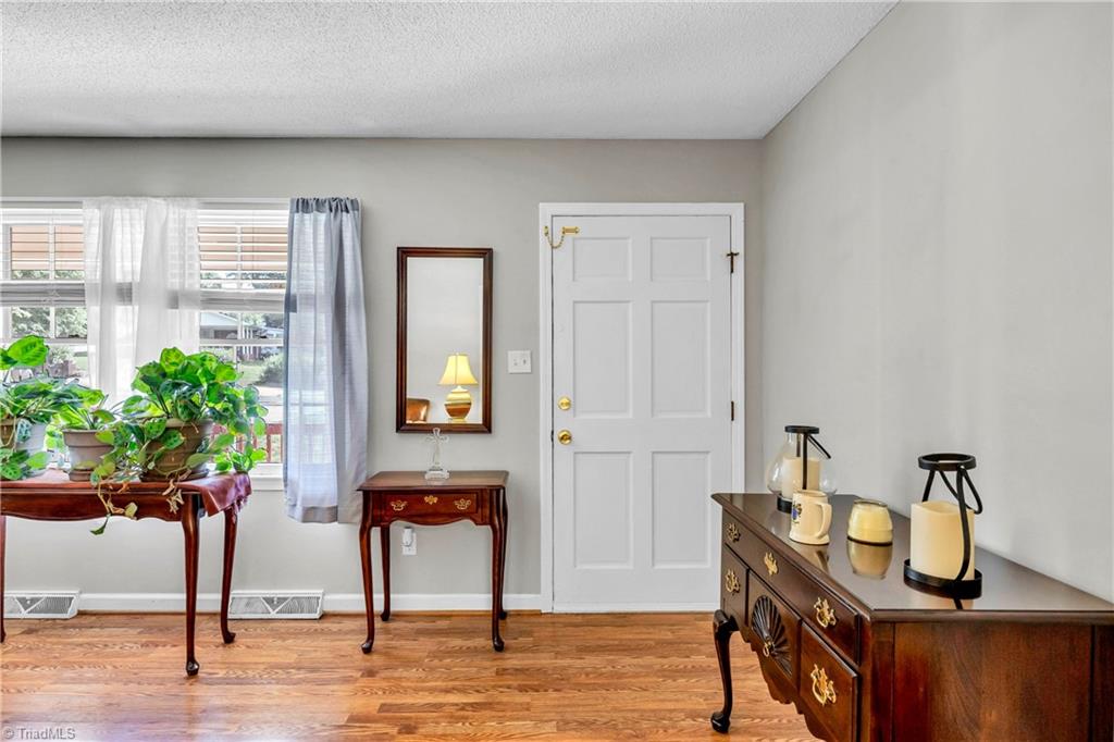 905 Hampton Street, Eden, North Carolina image 6