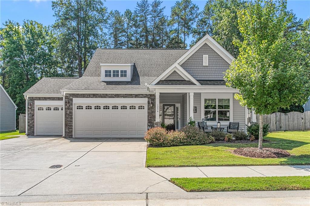 Photo of 1234 Royal Coach Trail, Kernersville, NC 27284 (MLS # 1236282)