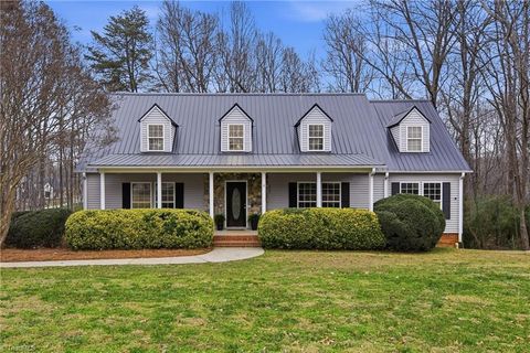 Homes For Sale - 2341 Nc Highway 66<br/> Forsyth County, Kernersville, NC 27284