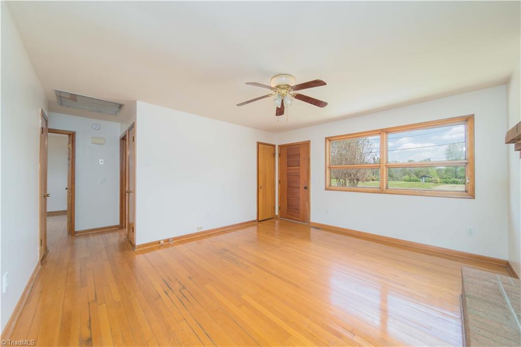 1405 Austin Traphill Road, Elkin, North Carolina image 9