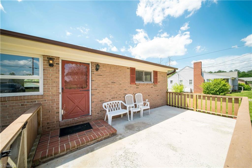 1405 Austin Traphill Road, Elkin, North Carolina image 4