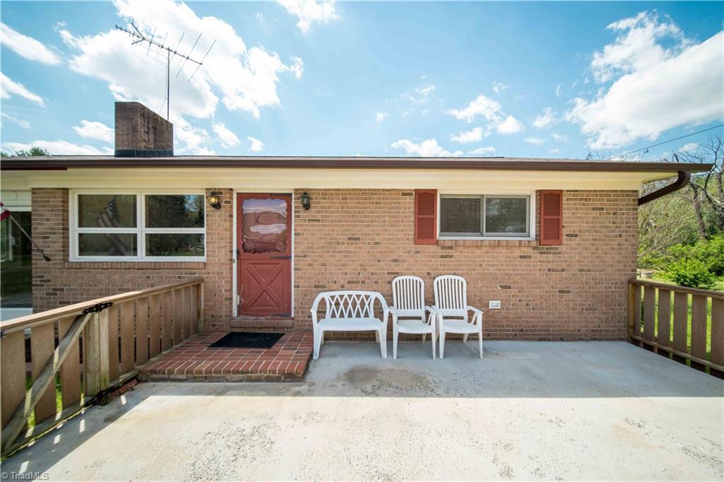 1405 Austin Traphill Road, Elkin, North Carolina image 3