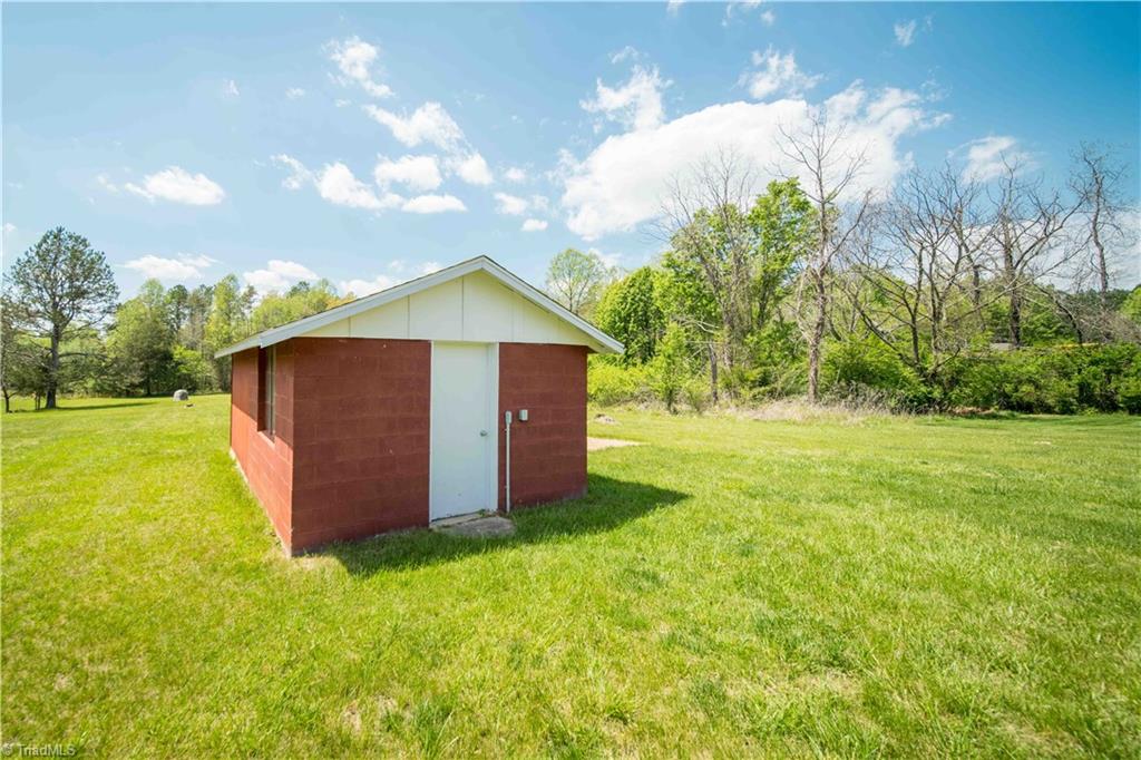 1405 Austin Traphill Road, Elkin, North Carolina image 21