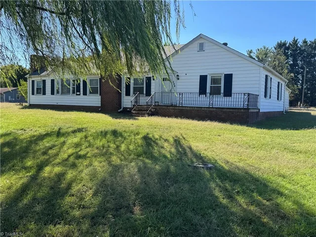 510 E King Street, photo 2 of 46