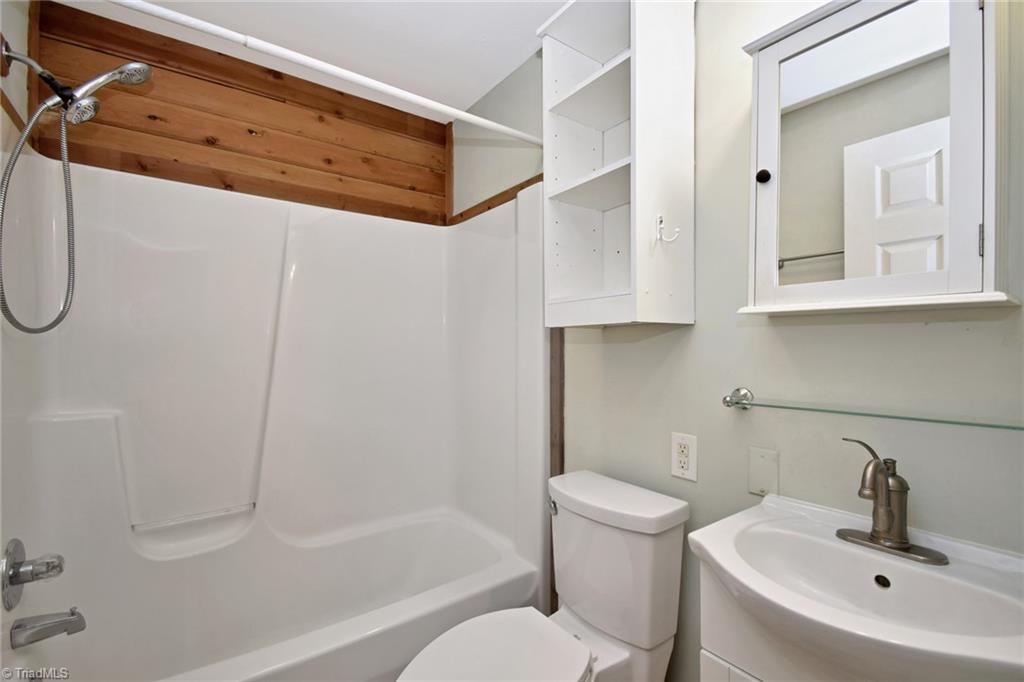 218 Doe Run, Purlear, North Carolina image 24