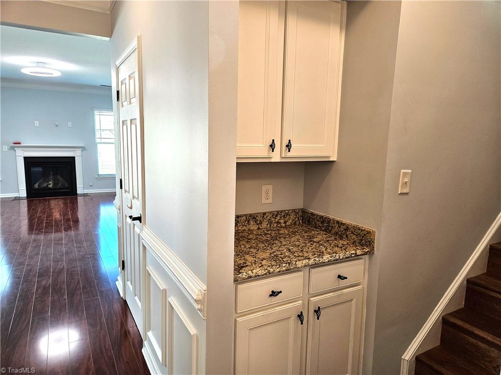 2467 Bearded Iris Lane, High Point, North Carolina image 7