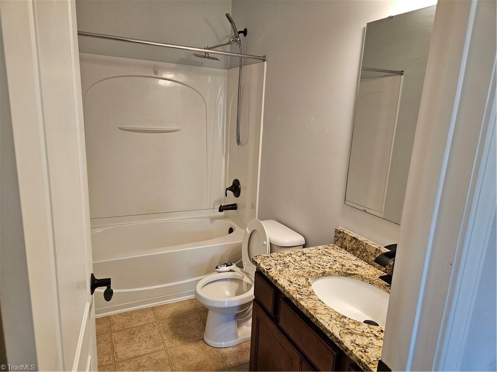 2467 Bearded Iris Lane, High Point, North Carolina image 10
