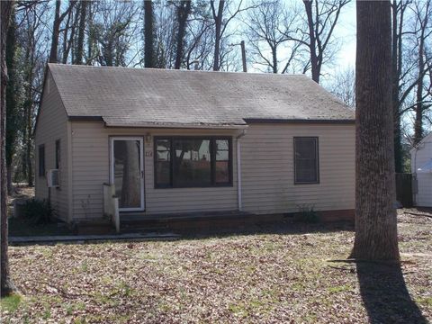 Photo for 214 Irbywood Drive