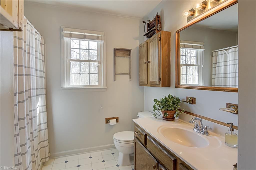 4220 Spainhour Mill Road, Tobaccoville, North Carolina image 15