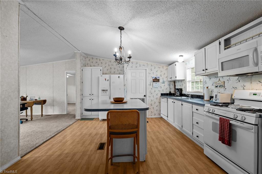 6702 High Rock Road, Efland, North Carolina image 16