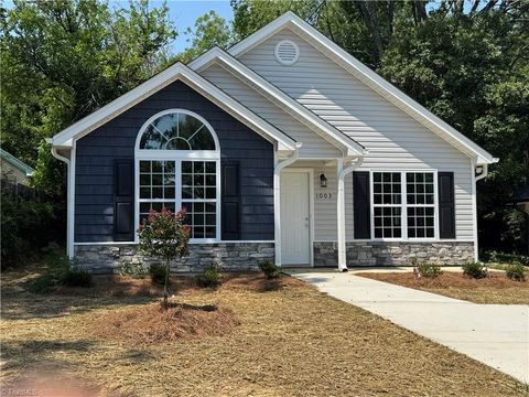 Homes For Sale - 1003 E Russell Avenue<br/> High Point, NC 27260
