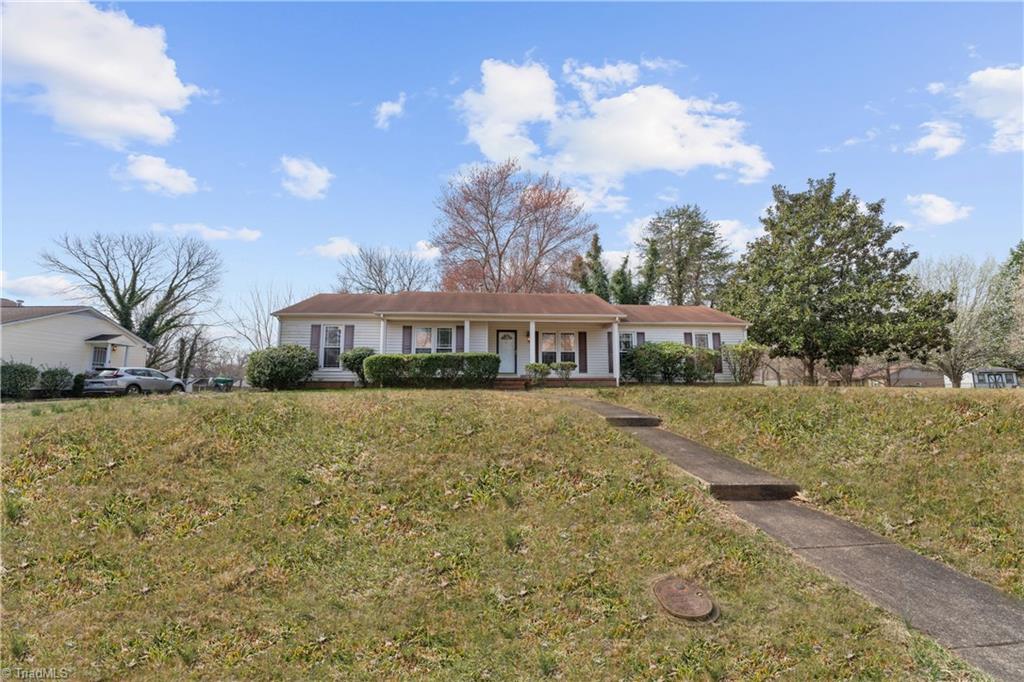 1800 Stoneybrook Drive, High Point, North Carolina image 18