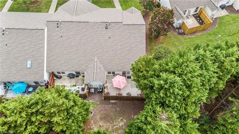 A home in Kernersville