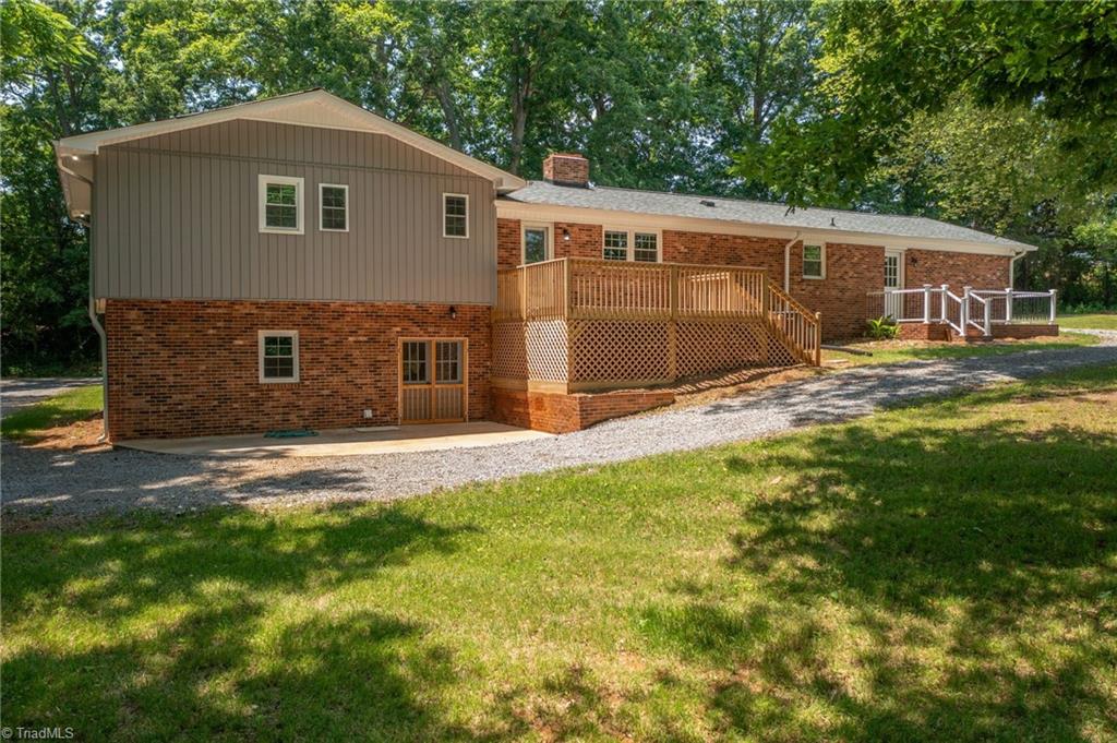 1024 Salmons Drive, Yadkinville, North Carolina image 36