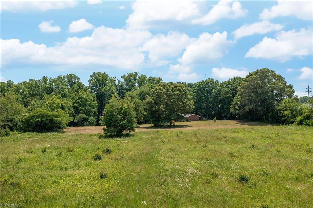1024 Salmons Drive, Yadkinville, North Carolina image 41