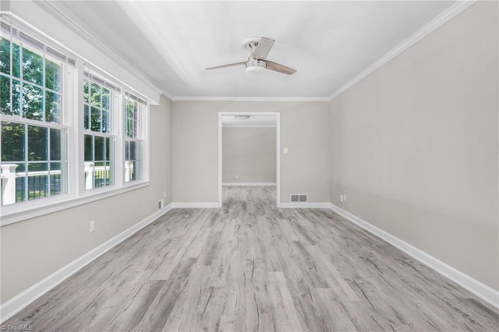 1024 Salmons Drive, Yadkinville, North Carolina image 3