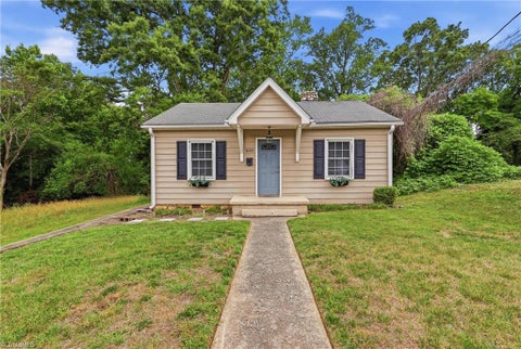 Homes For Sale - 1603 Roseland Street<br/> Greensboro, NC 27408