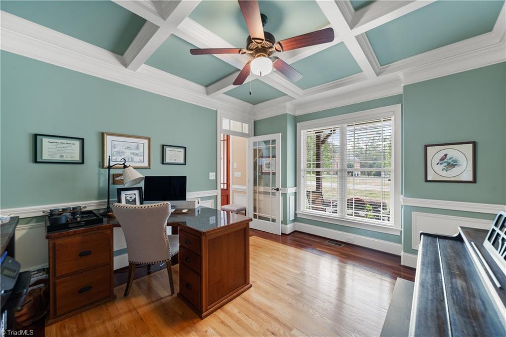 Kernersville, North Carolina 27284, United States, 3 Bedrooms Bedrooms, ,3 BathroomsBathrooms,Residential,Active,217057