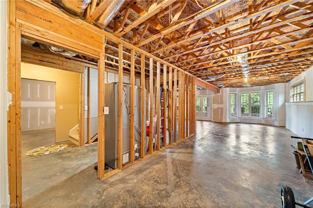 Kernersville, North Carolina 27284, United States, 3 Bedrooms Bedrooms, ,3 BathroomsBathrooms,Residential,Active,217057