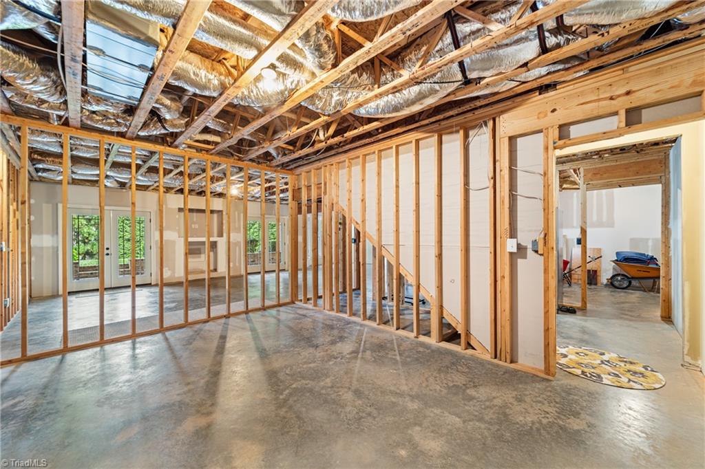 Kernersville, North Carolina 27284, United States, 3 Bedrooms Bedrooms, ,3 BathroomsBathrooms,Residential,Active,217057