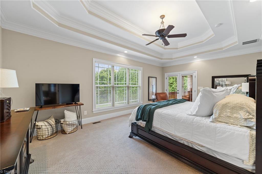 Kernersville, North Carolina 27284, United States, 3 Bedrooms Bedrooms, ,3 BathroomsBathrooms,Residential,Active,217057