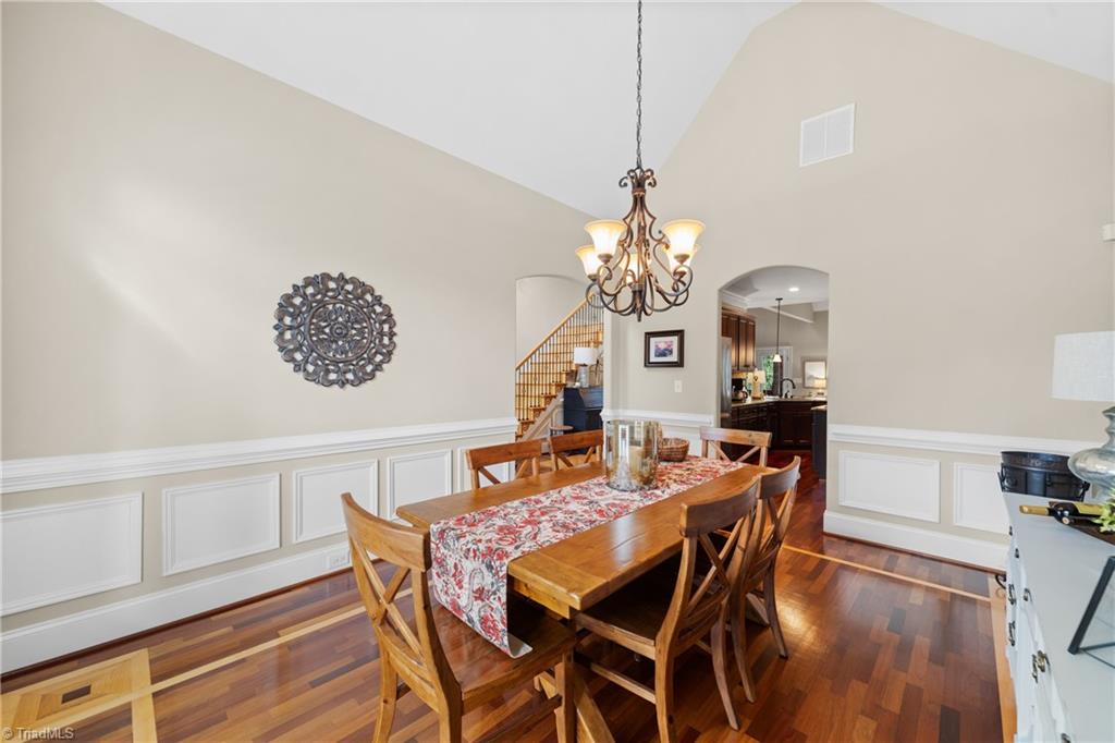 Kernersville, North Carolina 27284, United States, 3 Bedrooms Bedrooms, ,3 BathroomsBathrooms,Residential,Active,217057