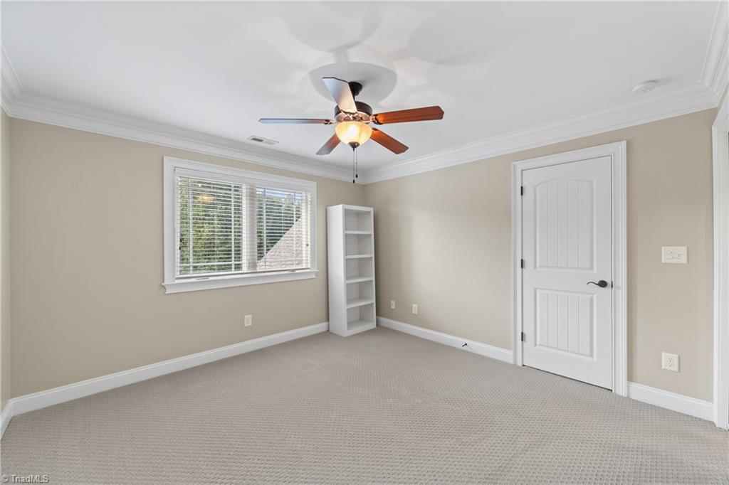 Kernersville, North Carolina 27284, United States, 3 Bedrooms Bedrooms, ,3 BathroomsBathrooms,Residential,Active,217057