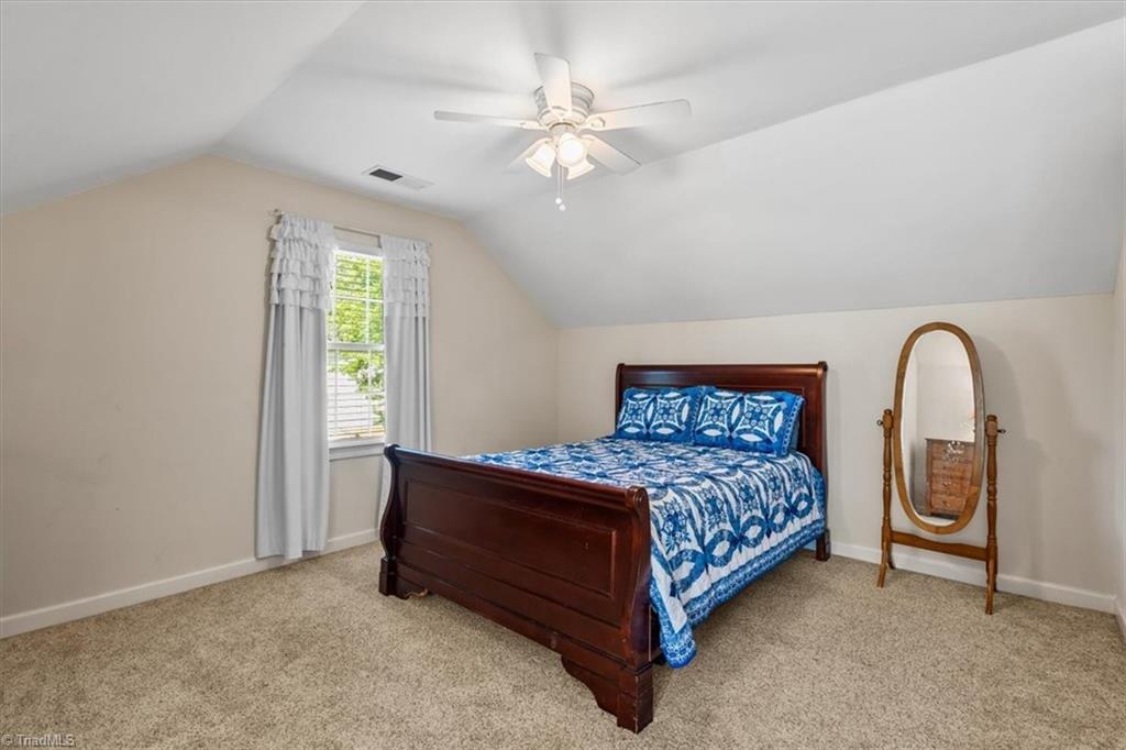 2515 E Woodlyn Way, Greensboro, North Carolina image 22