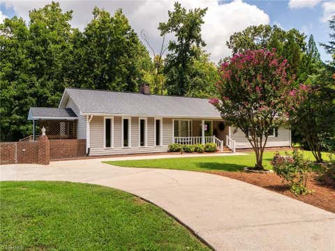 Homes For Sale - 1805 Travis Lane<br/> Burlington, NC 27217