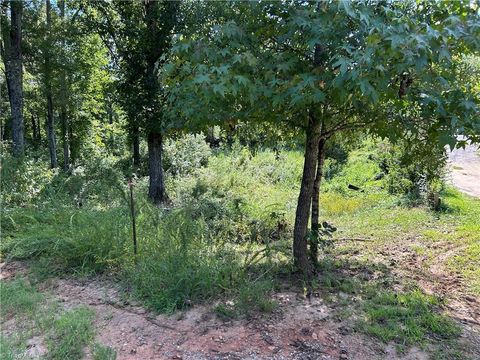Vacant Land For Sale - 174 Eric Road<br/> Mocksville, NC 27028