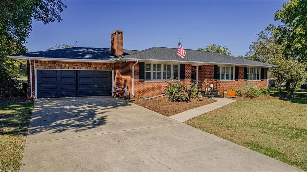 4901 Mt. Hermon Rock Creek Road