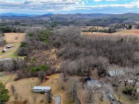 A home in Mount Airy