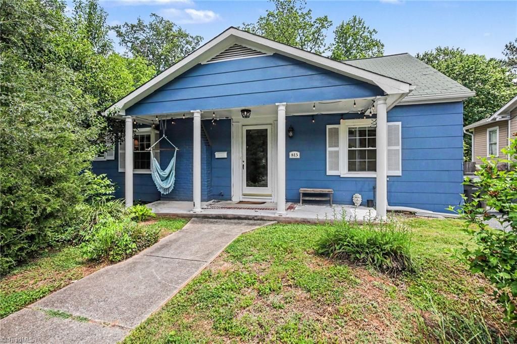 Photo of 813 Gales Avenue, Winston-Salem, NC 27103 (MLS # 1218276)