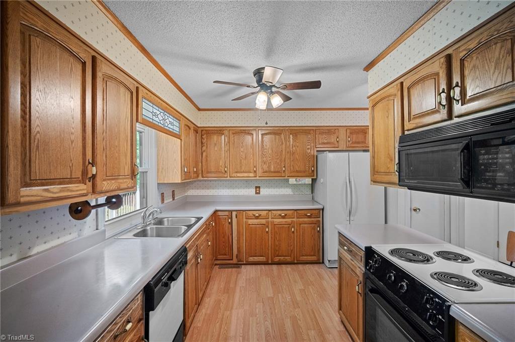 4904 Kacia Court, Greensboro, North Carolina image 18