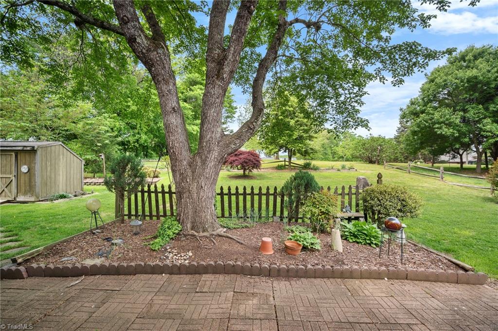 4904 Kacia Court, Greensboro, North Carolina image 38