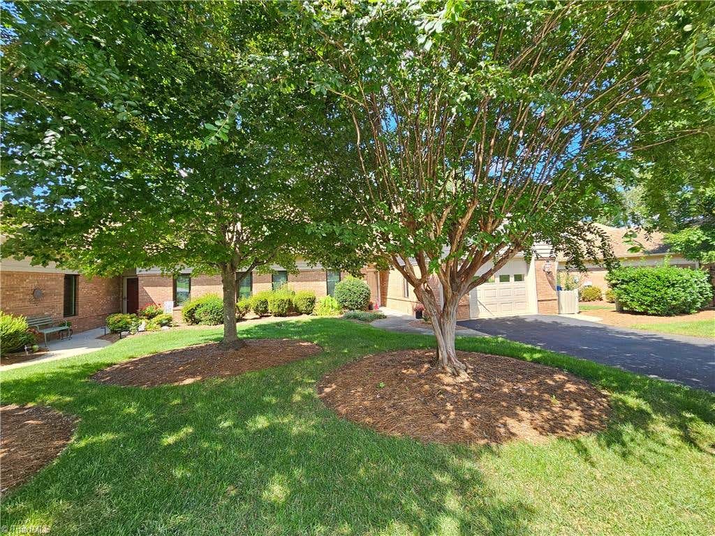 Photo of 347 Hollybrook Drive, Bermuda Run, NC 27006 (MLS # 1229953)
