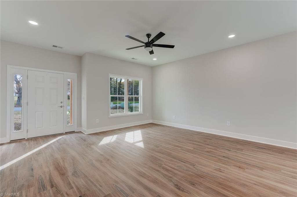 405 Daisy Court, Eden, North Carolina image 6