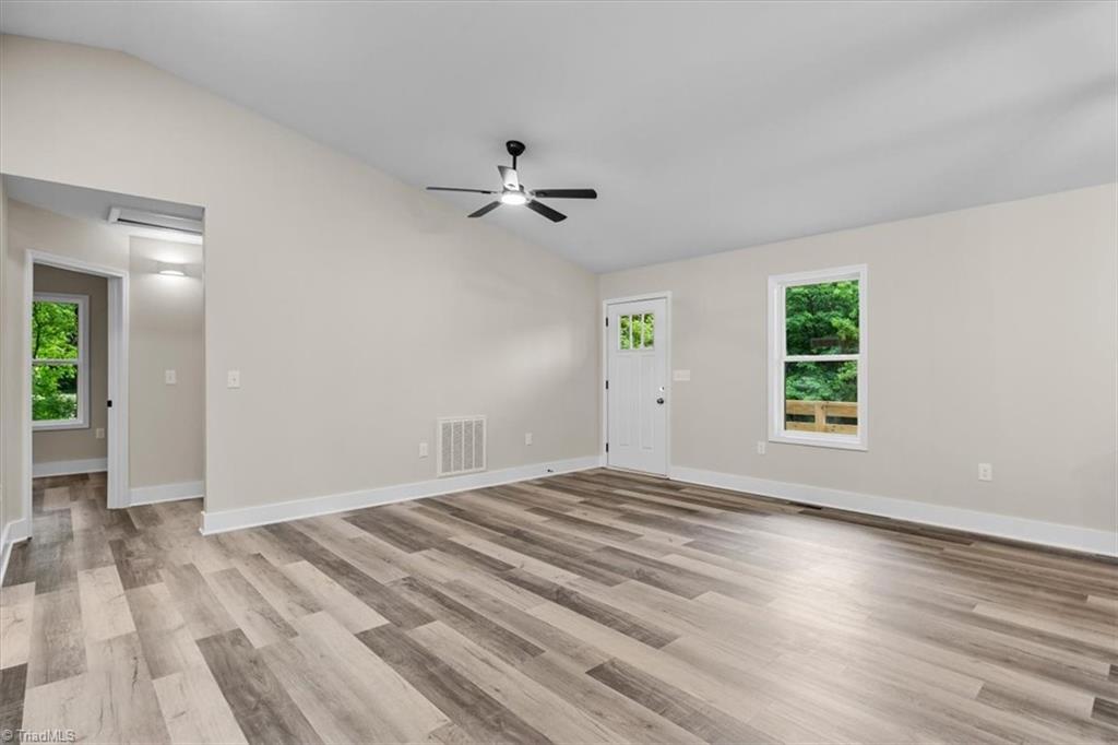 3077 Little Creek Drive, Thomasville, North Carolina image 9