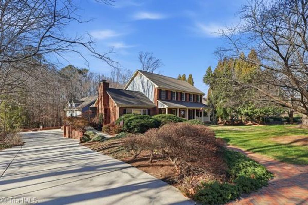 Photo of 5307 Century Oaks Drive, Greensboro, NC 27455 (MLS # 1206072)