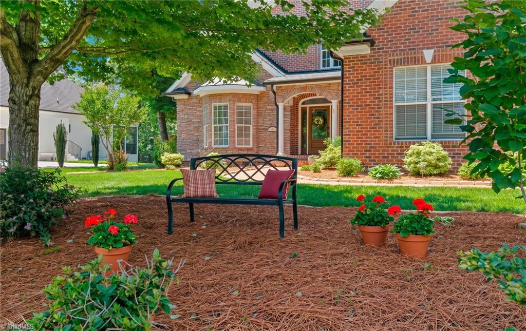 Photo of 225 Heatherwood Drive, Winston-Salem, NC 27107 (MLS # 1224030)