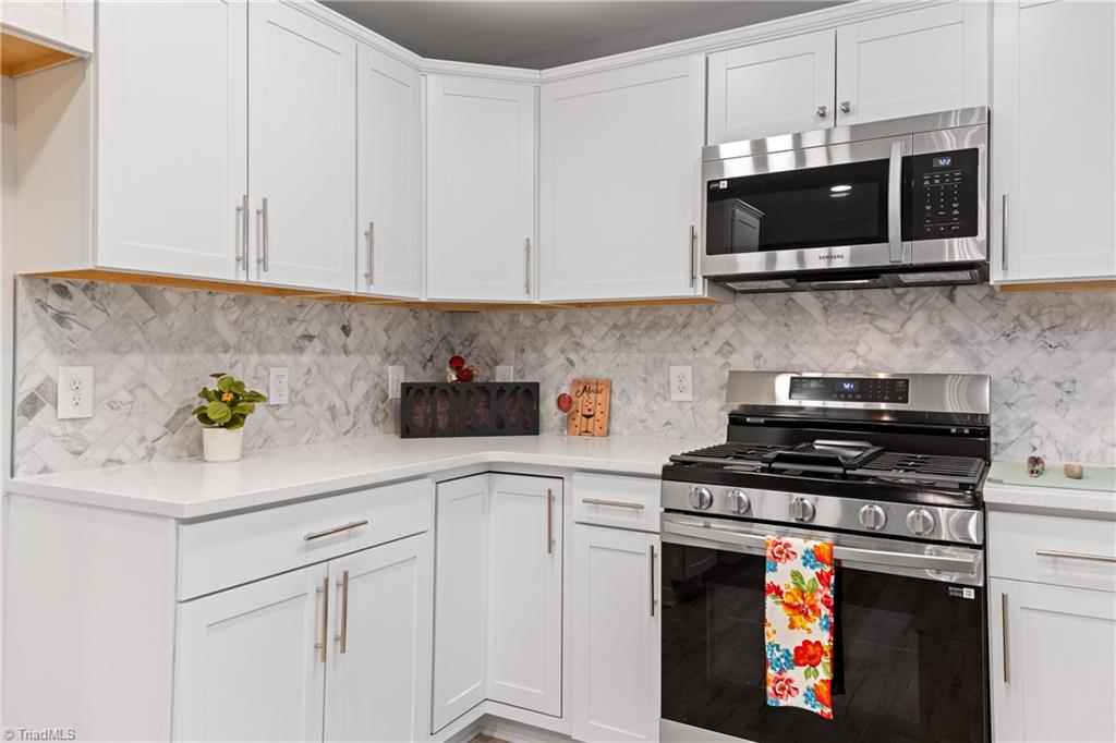 Winston-Salem, North Carolina 27103, United States, 3 Bedrooms Bedrooms, ,2 BathroomsBathrooms,Residential,Active,132740