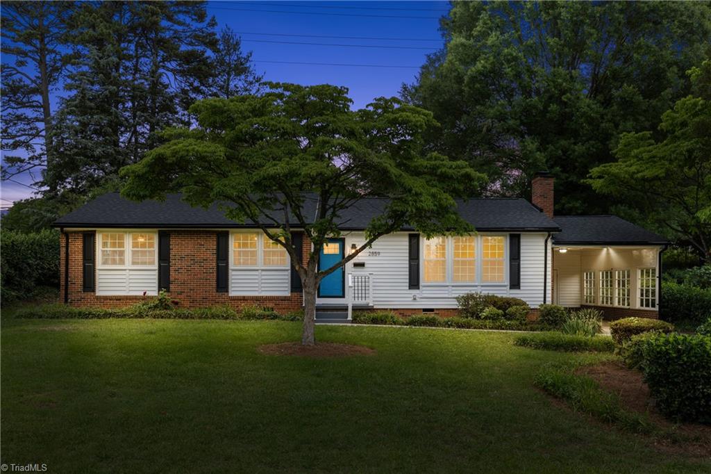 Winston-Salem, North Carolina 27103, United States, 3 Bedrooms Bedrooms, ,2 BathroomsBathrooms,Residential,Active,132740 Winston-Salem, North Carolina 27103, United States, 3 Bedrooms Bedrooms, ,2 BathroomsBathrooms,Residential,Active,132740