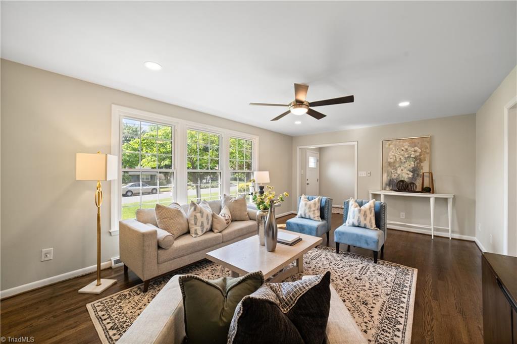 Winston-Salem, North Carolina 27103, United States, 3 Bedrooms Bedrooms, ,2 BathroomsBathrooms,Residential,Active,132740