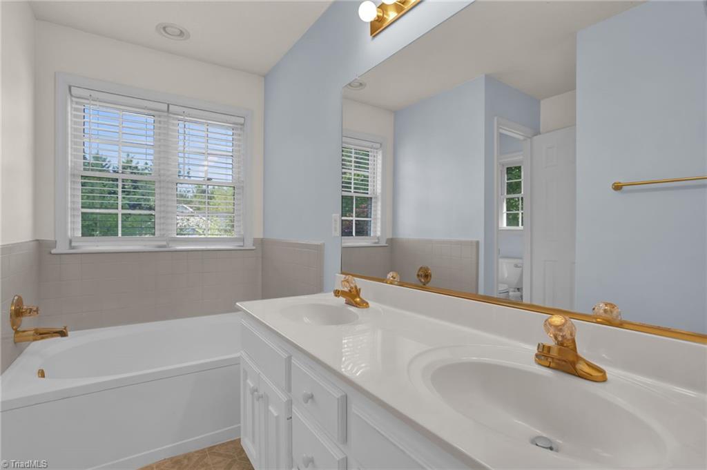 3908 Red Hill Court, Greensboro, North Carolina image 26