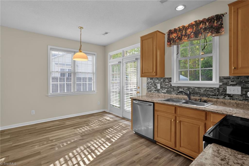 3908 Red Hill Court, Greensboro, North Carolina image 14