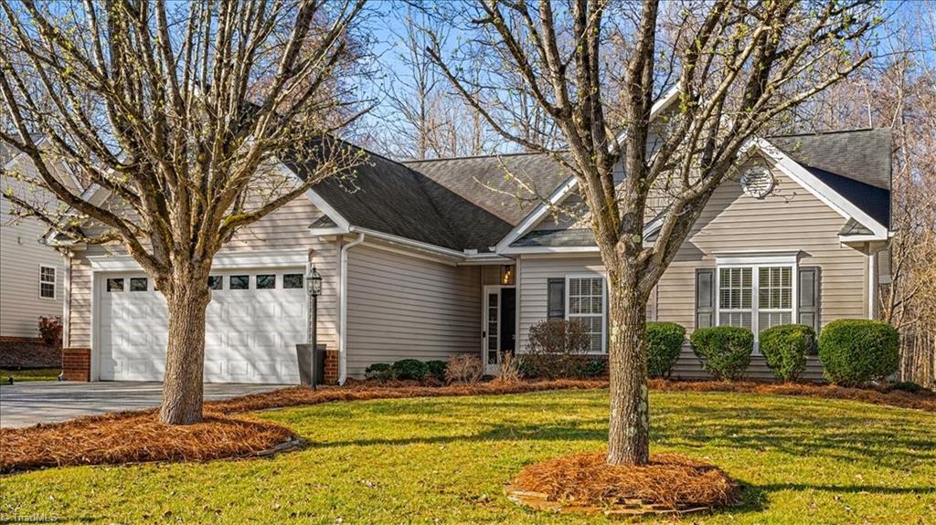 3804 Eagles View Court, High Point, North Carolina image 2